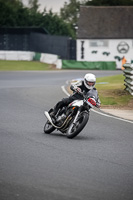 Vintage-motorcycle-club;eventdigitalimages;mallory-park;mallory-park-trackday-photographs;no-limits-trackdays;peter-wileman-photography;trackday-digital-images;trackday-photos;vmcc-festival-1000-bikes-photographs